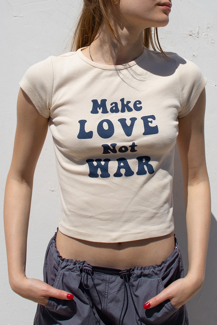 T-shirt Make love