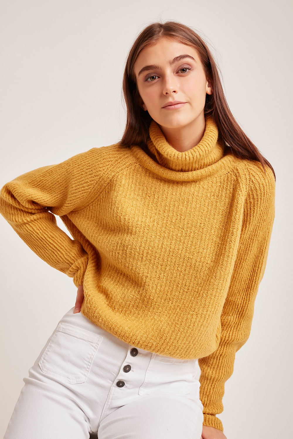 Turtleneck raglan sweater