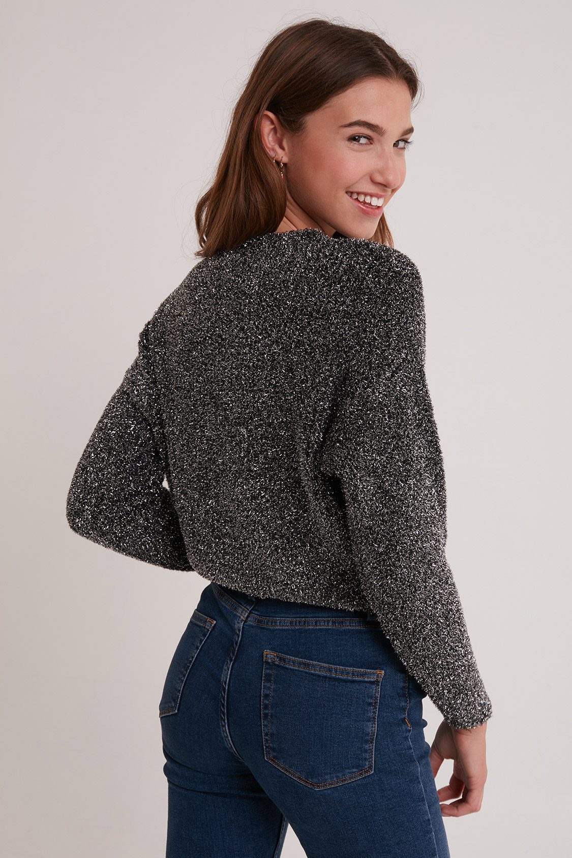 Pullover mit abfallenden Schultern aus Lurex