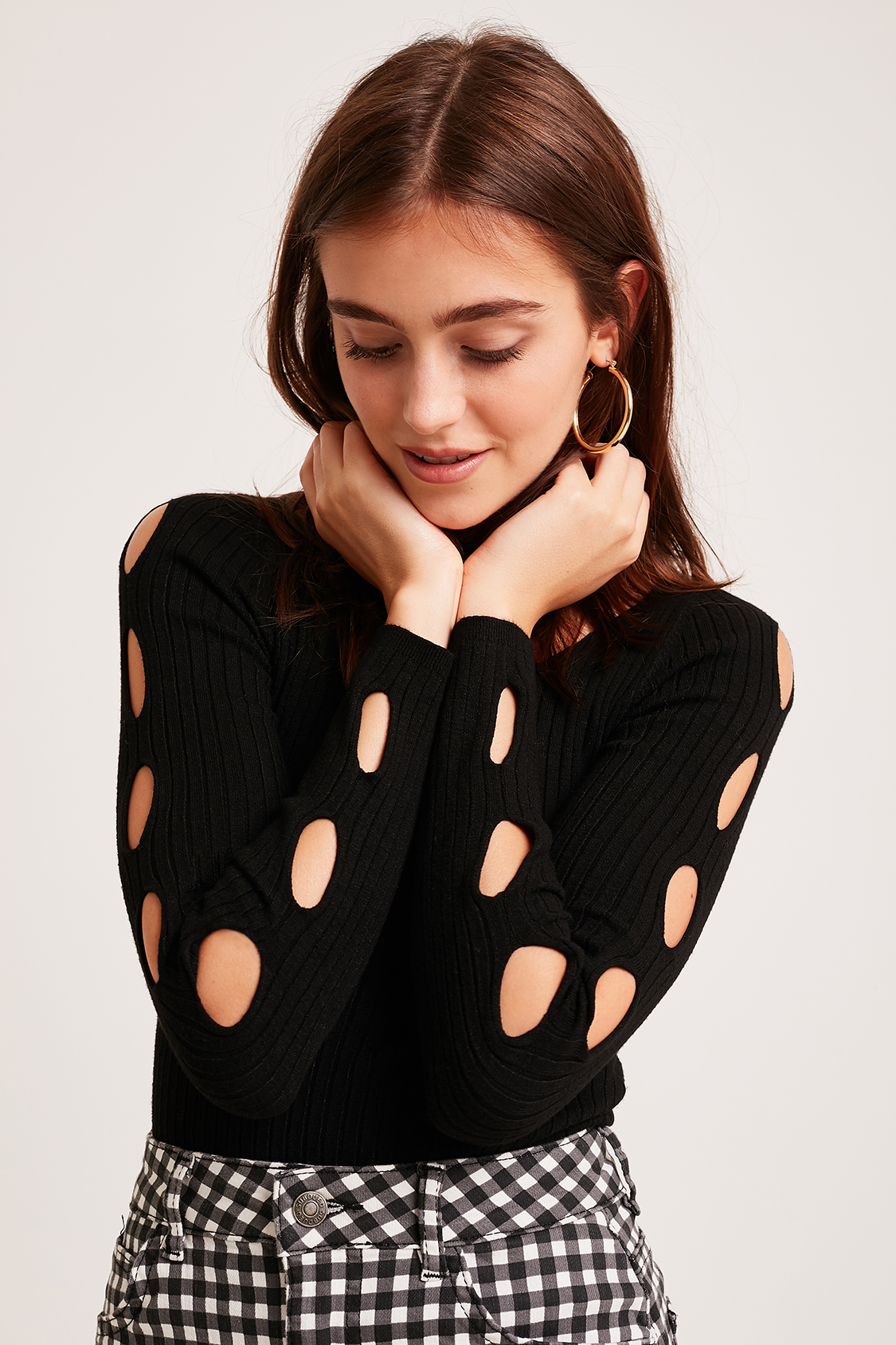 Ribbed cut out sweater
