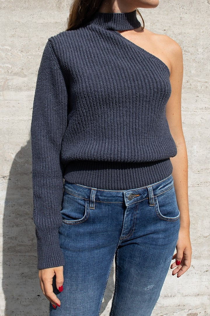 One-shoulder turtleneck sweater